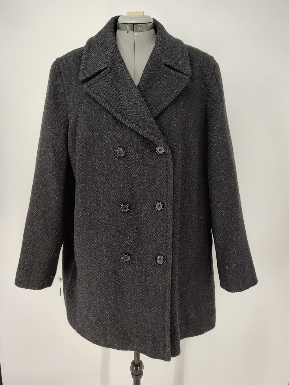 Andrea Marin Women's Grey/Black Wool-Blend Pea Coat - Classic Style Size 1X/2X